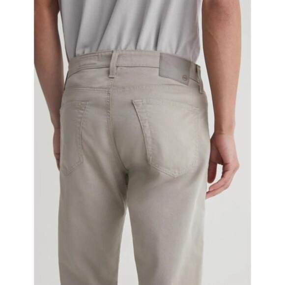 AG Adriano Goldschmied - Tellis Airluxe in Dry Dust - Picture 6 of 6